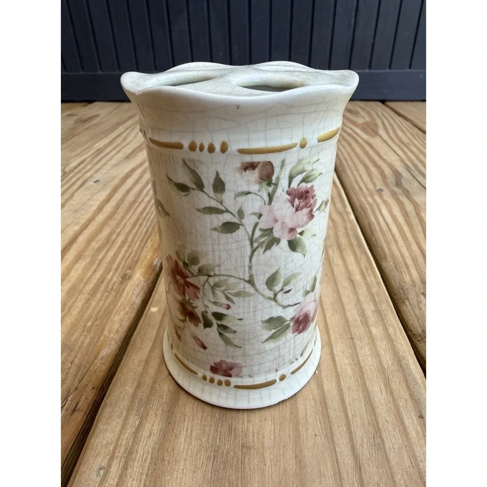 Vintage Croscill Toothbrush Holder Crackle Floral Pattern Gold Trim